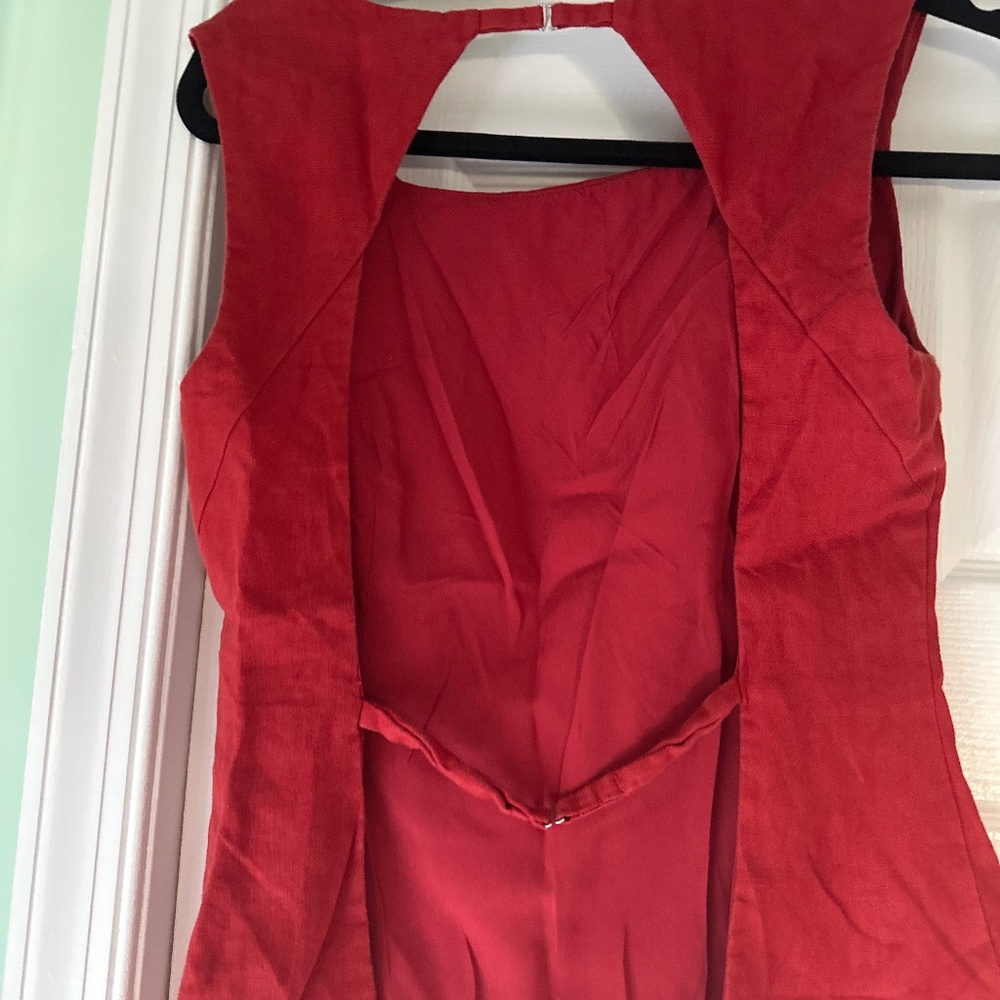 Red top backless reformation
